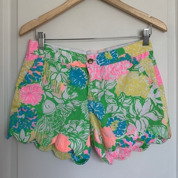 Lilly Pulitzer Women’s The Buttercup Shorts Hibiscus Stroll 0 - Picture 1 of 7